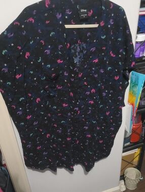 Disney Lilo & Stitch Women's Black & Blue Button-Front Dolman Top